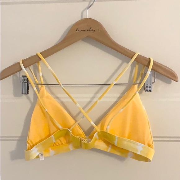 Yellow tie dye bikini top - Picture 2 of 3